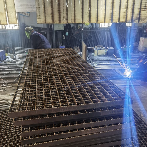 鋼格板規(guī)格、承重、安裝全解析