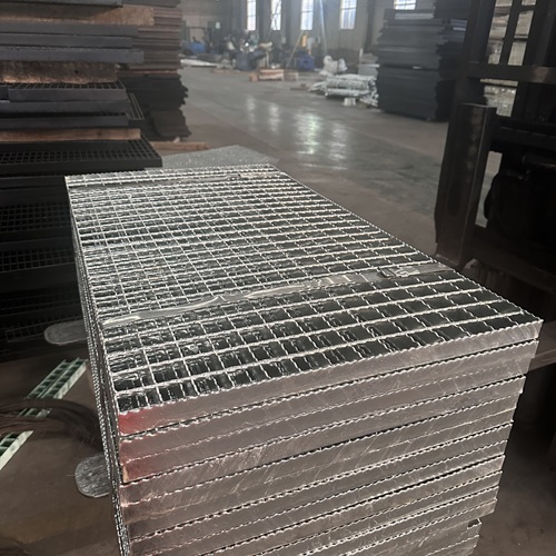 鋼格板為什么越來越受工程項(xiàng)目歡迎