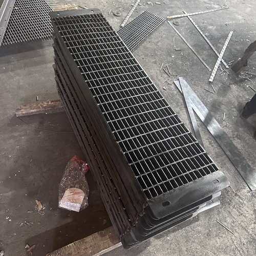 鋼格板的天花板應(yīng)用場景看完直呼驚艷